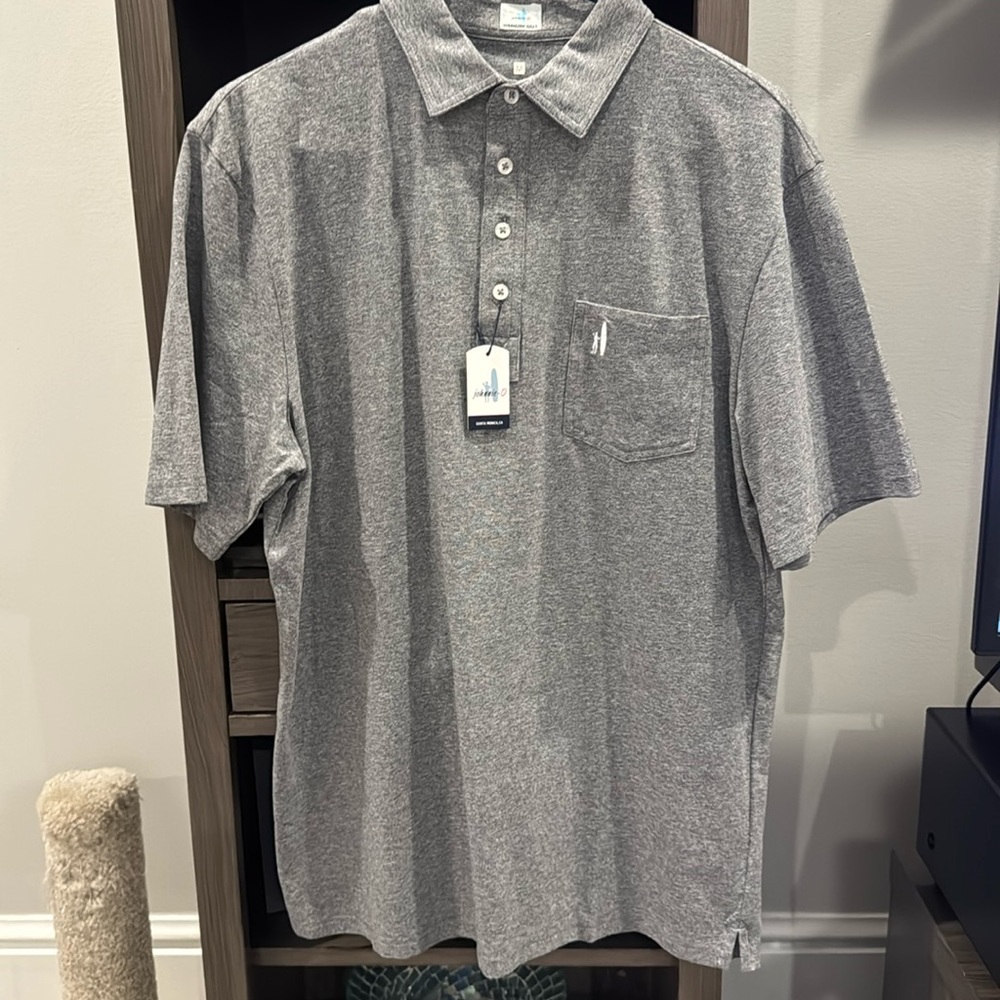 Men’s NWTs Johnnie-O Polo. Heather Gray. Short sleeve. Brand new.